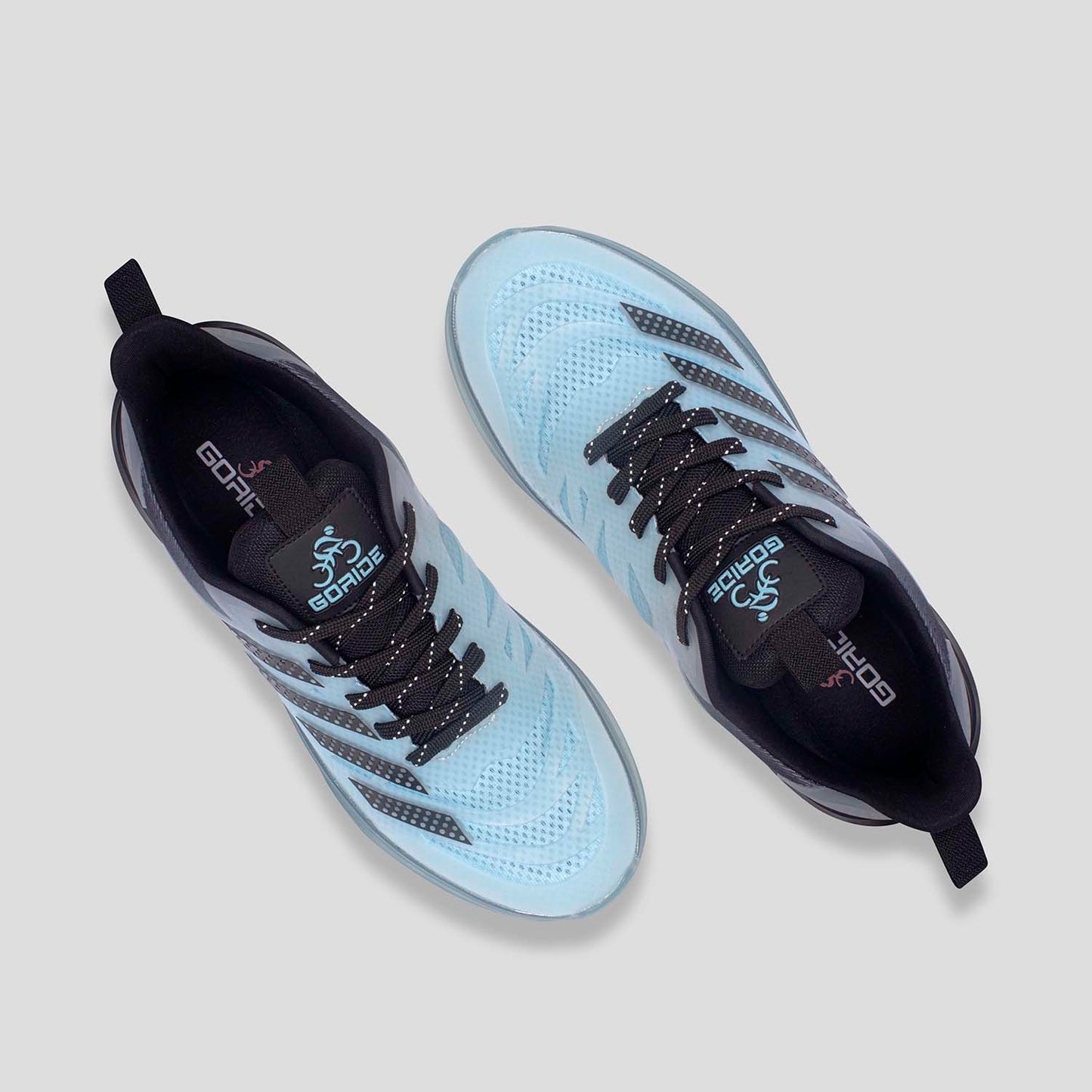 Sports shoes for men