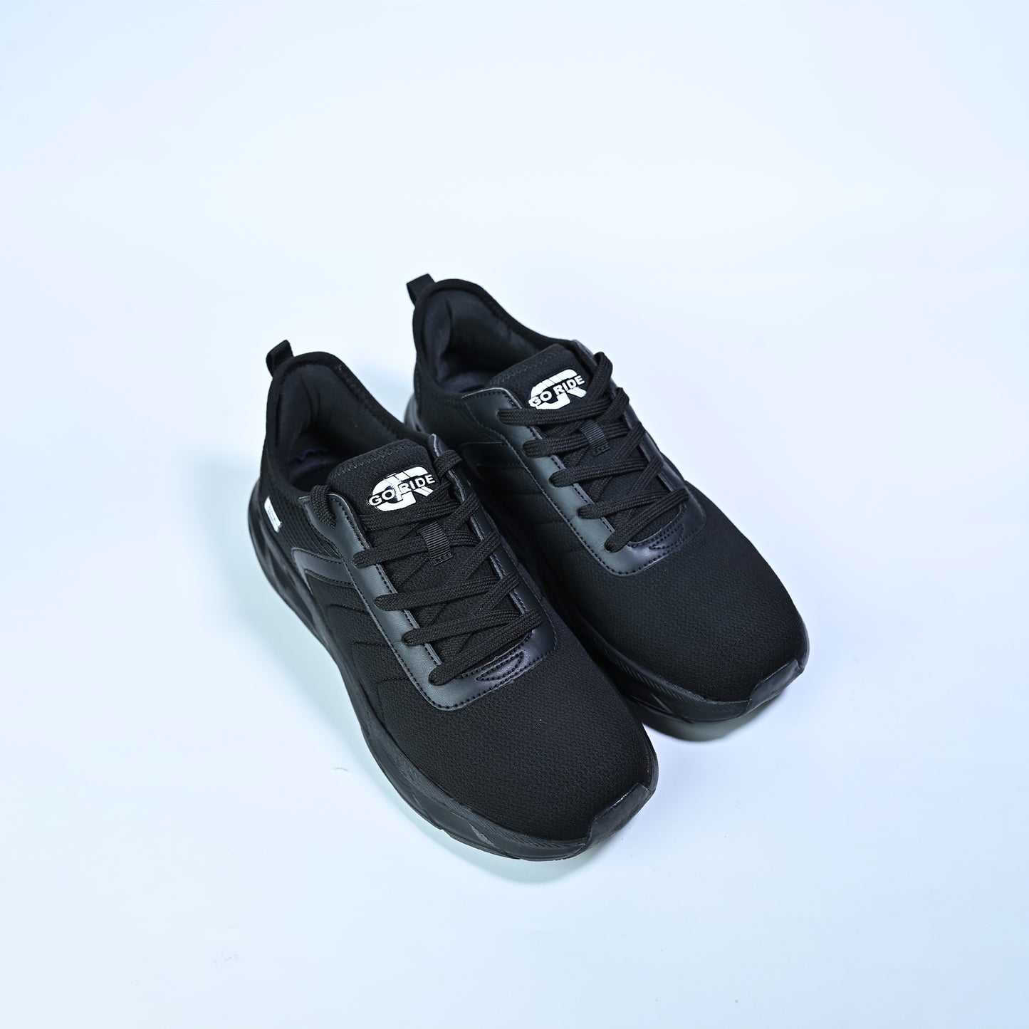 Go Ride Basic Sports Shoes